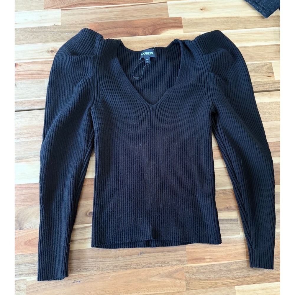 Express Womens Black Ribbed V-Neck Puff Shoulder Long Sleeve Sweater Size Large‎